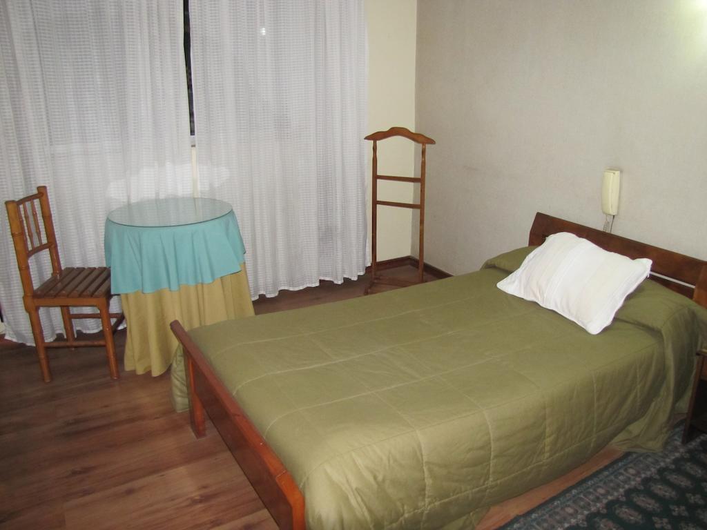 Hotel Rio Rancagua Zimmer foto